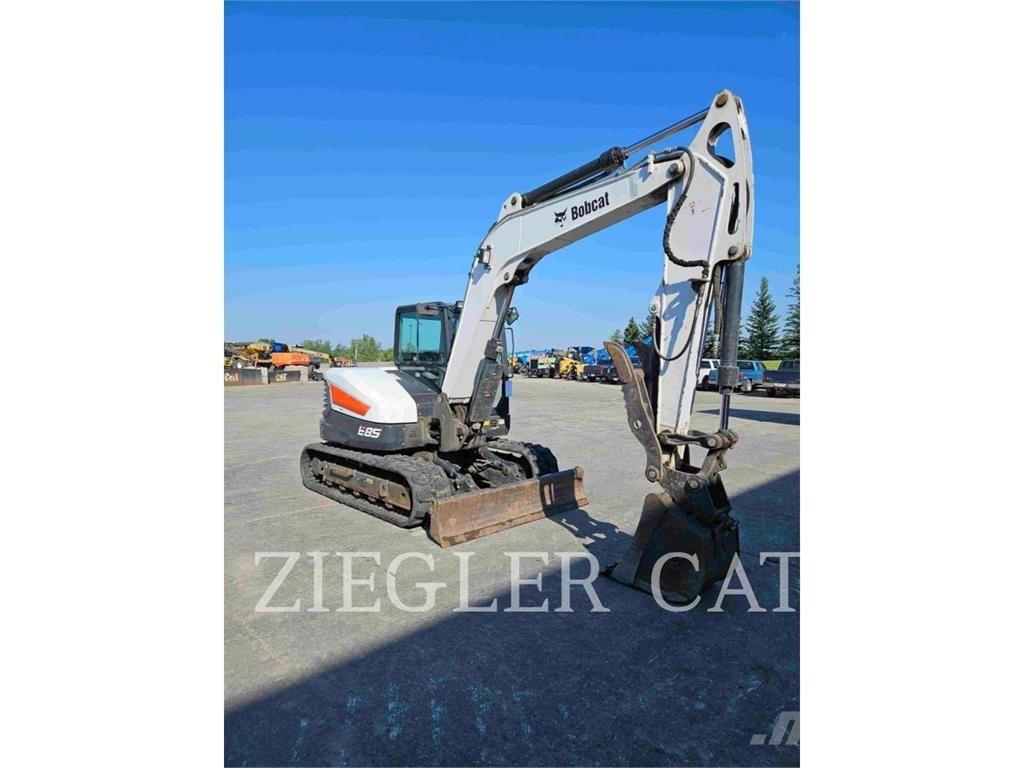 Bobcat E85 Pelle sur chenilles