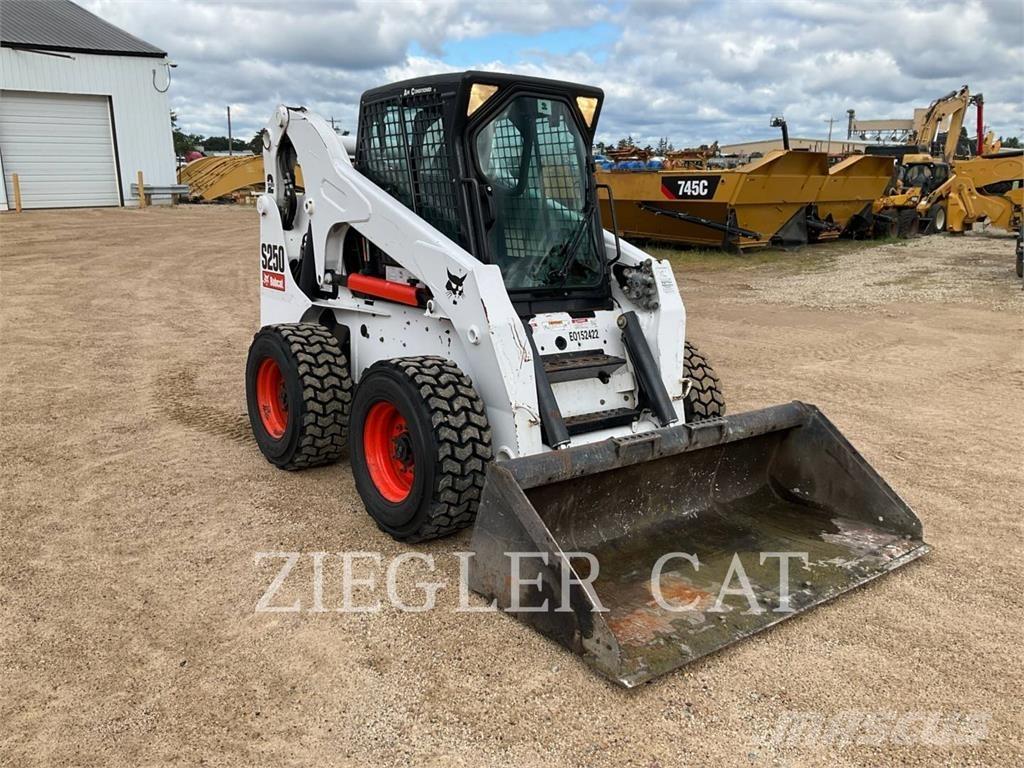 Bobcat S250 Chargeuse compacte