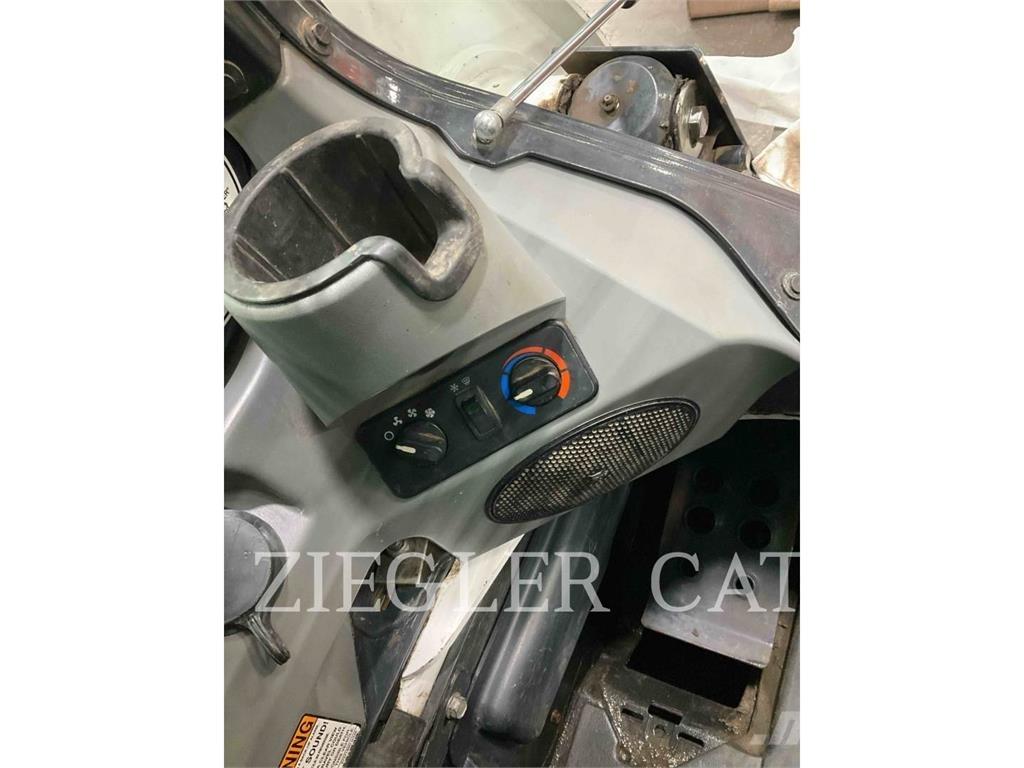 Bobcat T870 Chargeuse sur chenilles