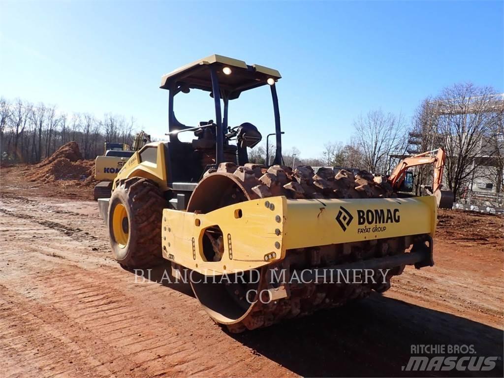 Bomag BW211PHD-5 Compacteur de sol
