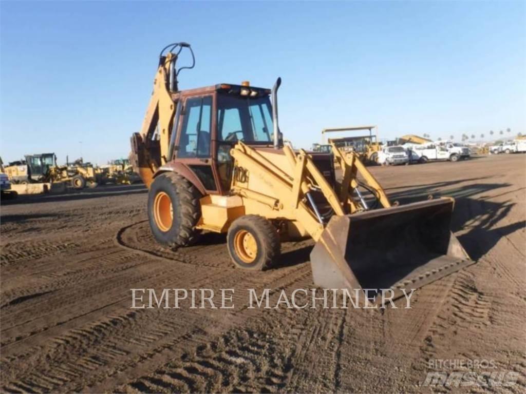 CASE 590 Tractopelle
