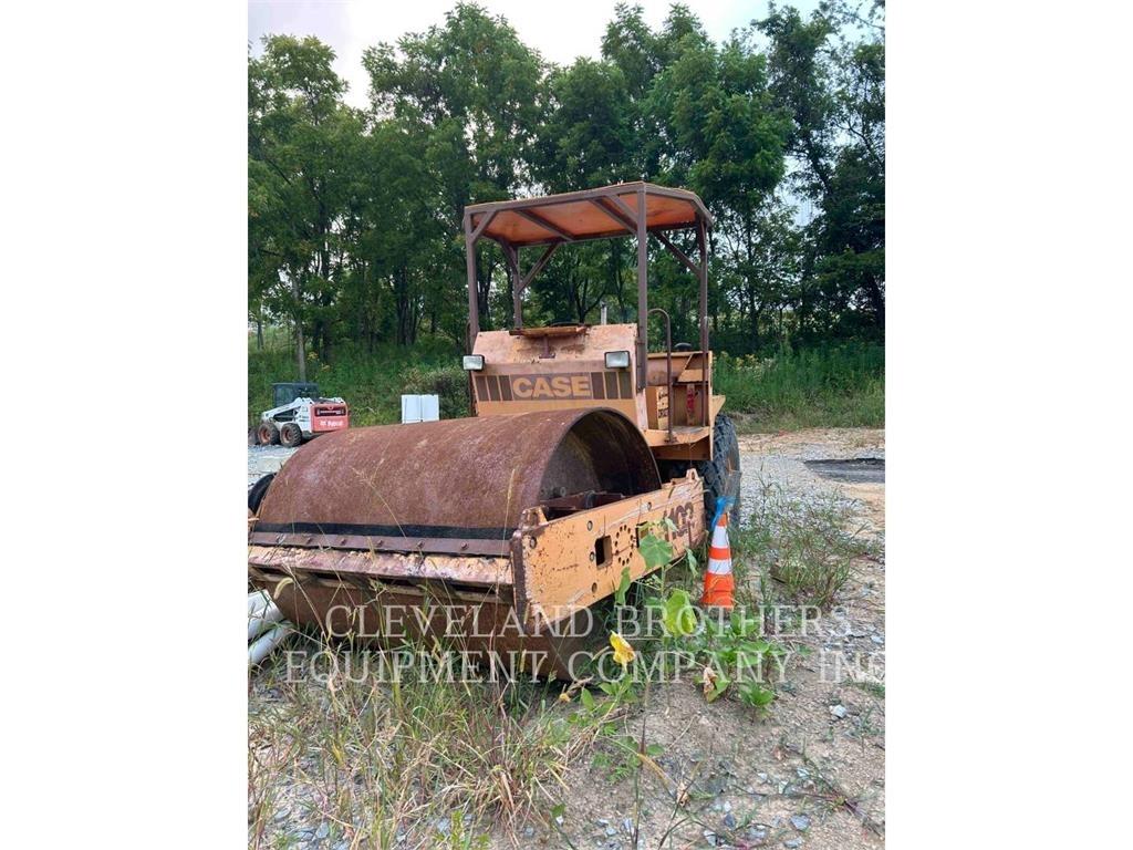 CASE W1102 Rouleaux monocylindre