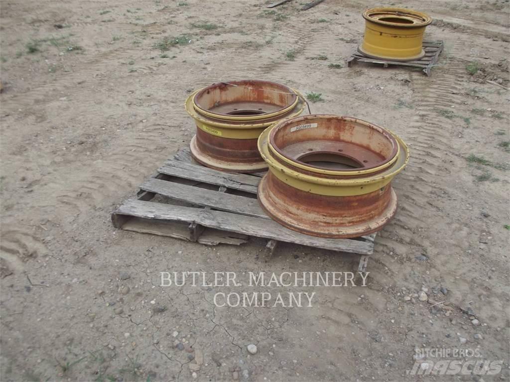 CAT 10.00X24 RIMS (2) Pneus, roues et jantes