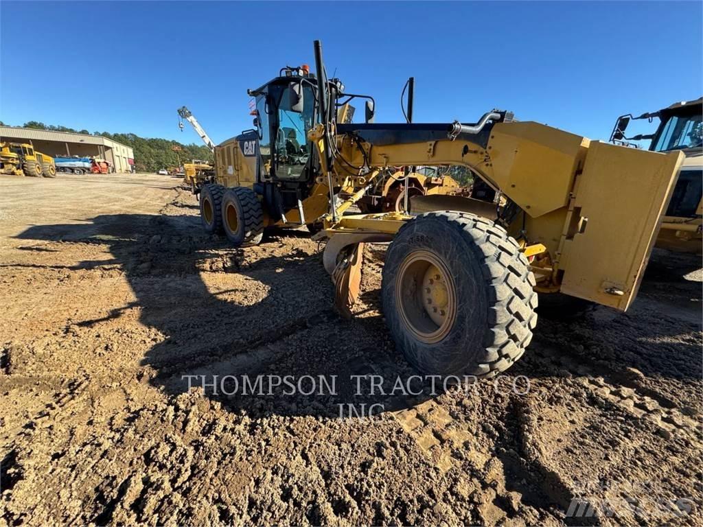 CAT 12 M3 Niveleuse