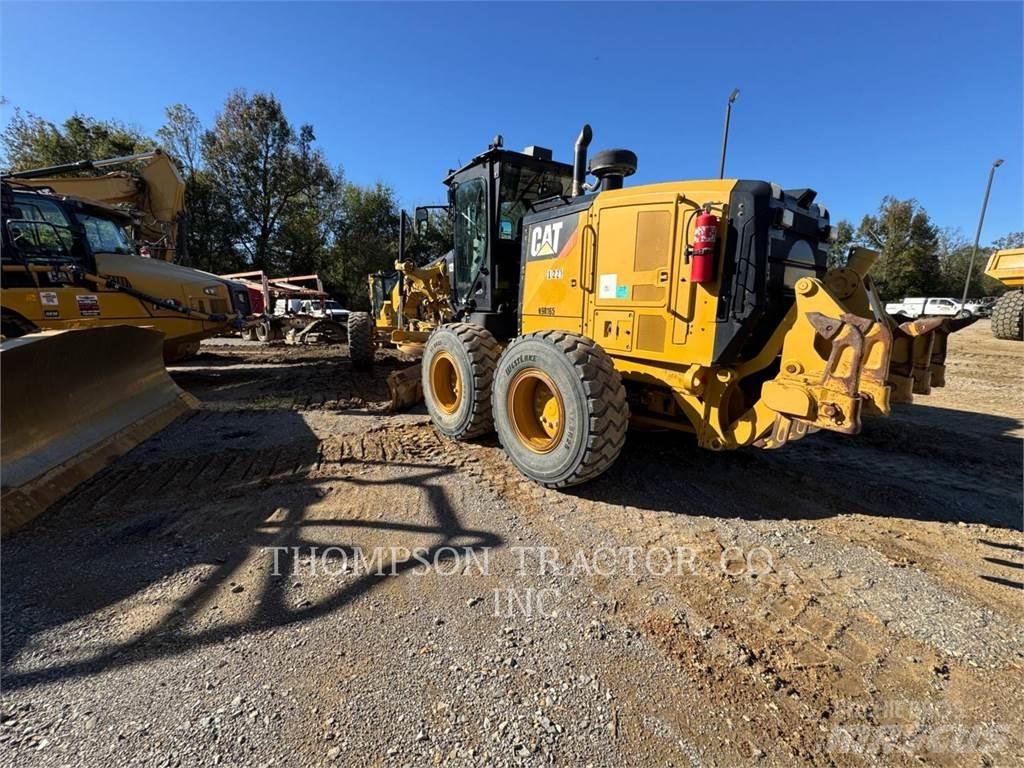 CAT 12 M3 Niveleuse