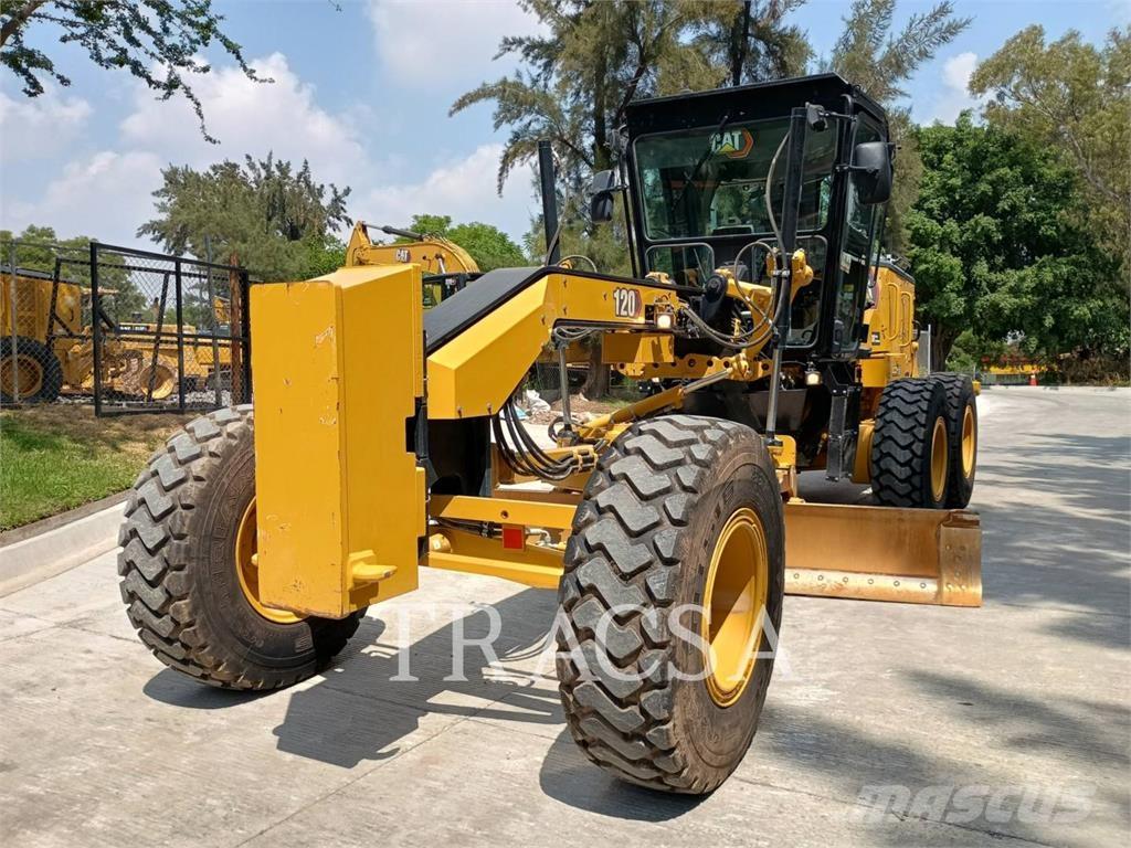 CAT 120 Niveleuse