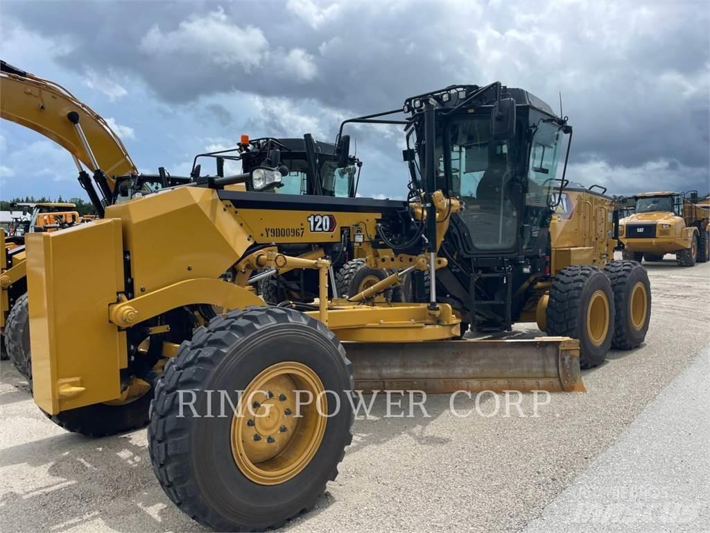 CAT 120 AWD CS Niveleuse