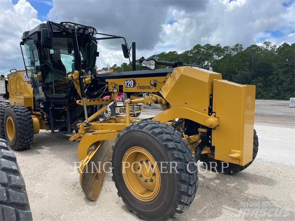 CAT 120 AWD CS Niveleuse