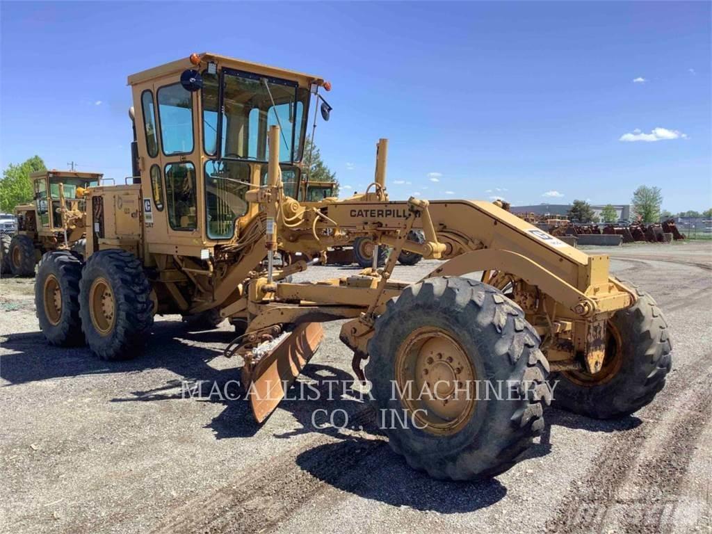 CAT 120 G Niveleuse