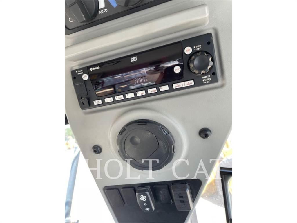 CAT 120 JOY Niveleuse