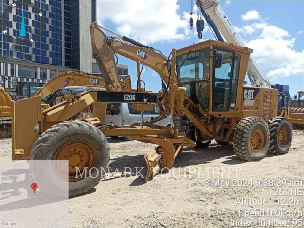 CAT 120K Niveleuse