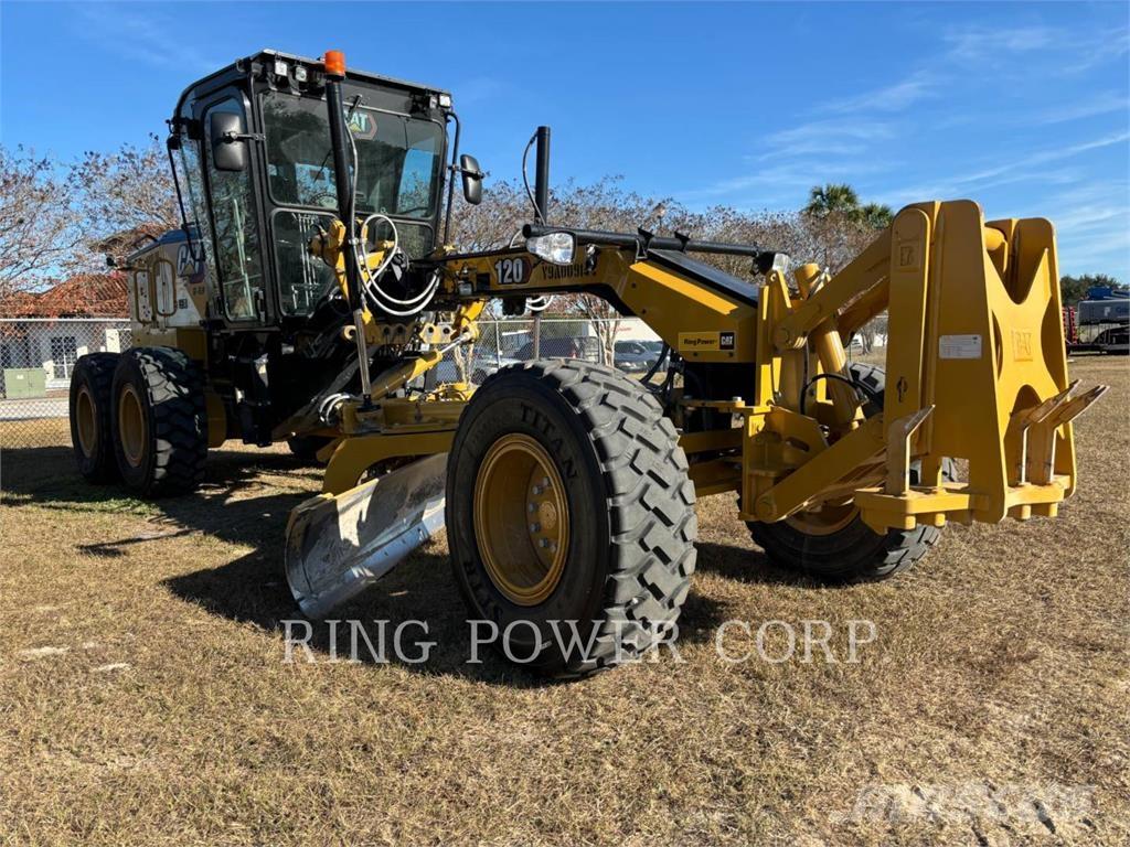 CAT 120LVR CS Niveleuse