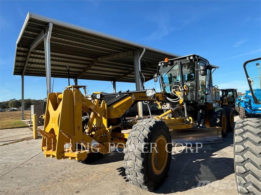 CAT 120LVR CS Niveleuse