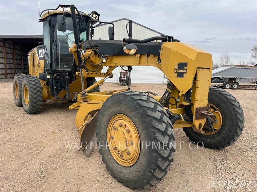 CAT 120M AWD Niveleuse