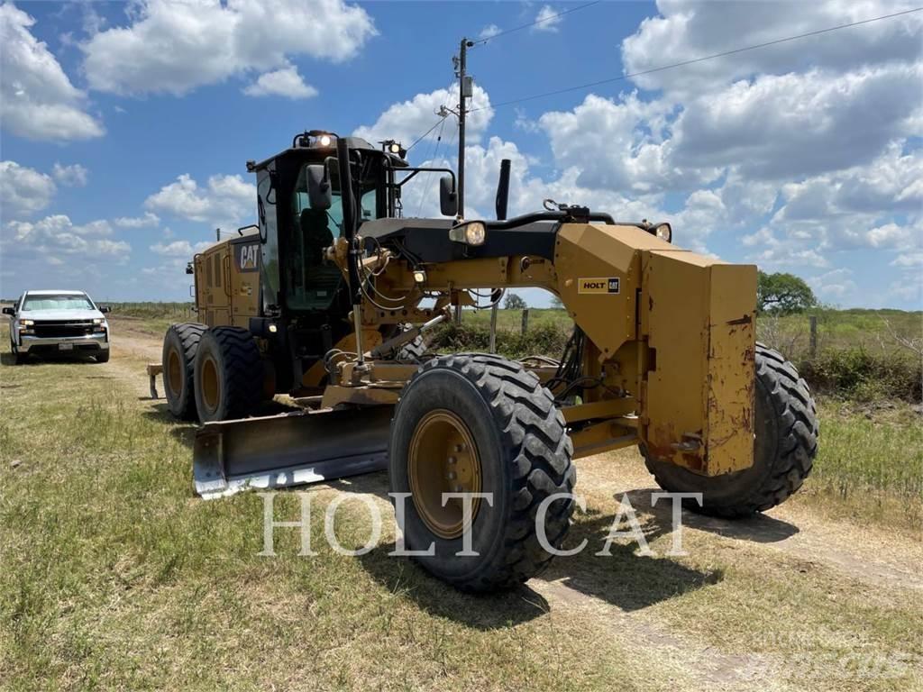 CAT 120M2 Niveleuse