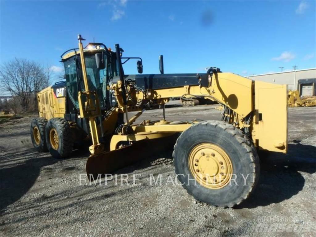 CAT 120M2 AWD Niveleuse
