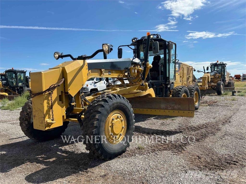 CAT 120M2 AWD Niveleuse