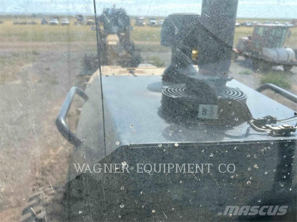 CAT 120M2 AWD Niveleuse