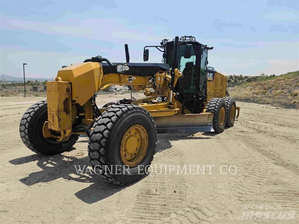 CAT 120M2AWD Niveleuse