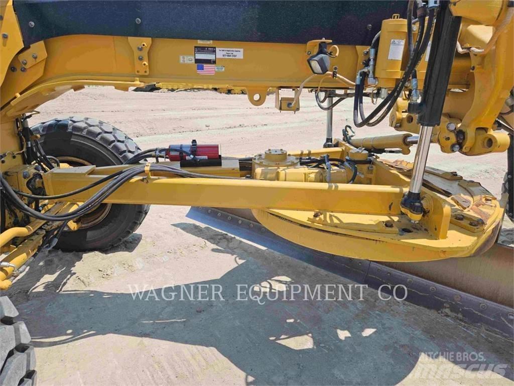 CAT 120M2AWD Niveleuse