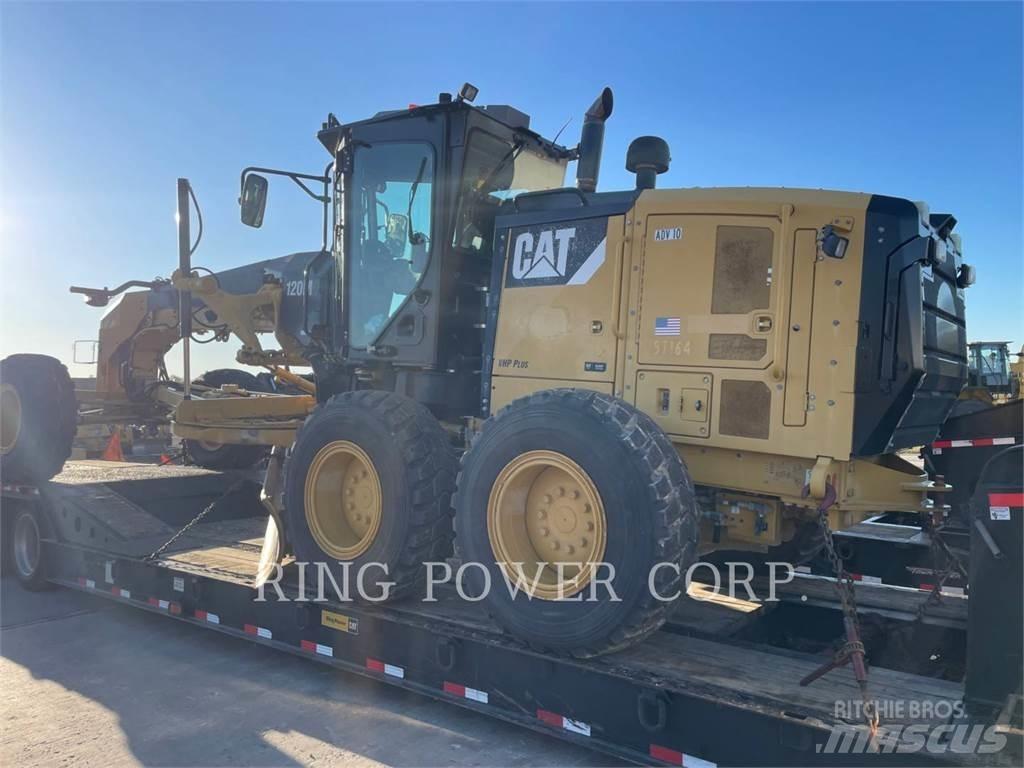 CAT 120M2T4 Niveleuse