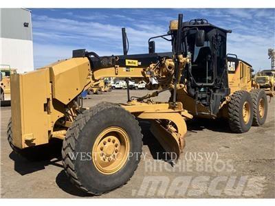 CAT 12M Niveleuse