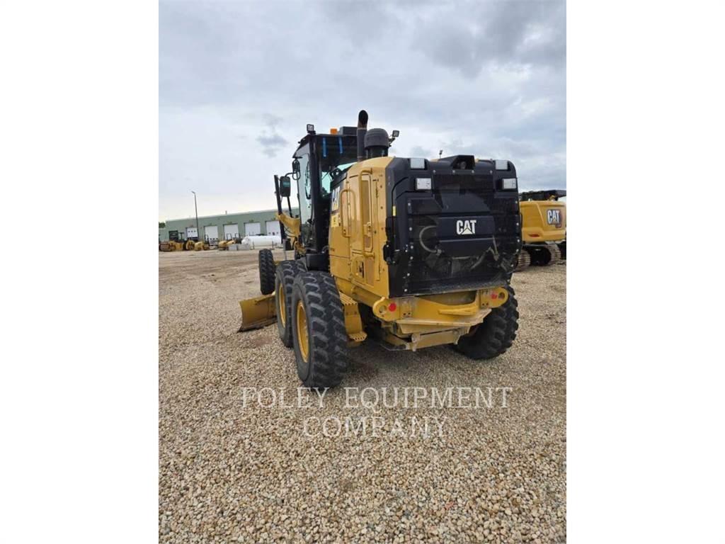 CAT 12M2 Niveleuse