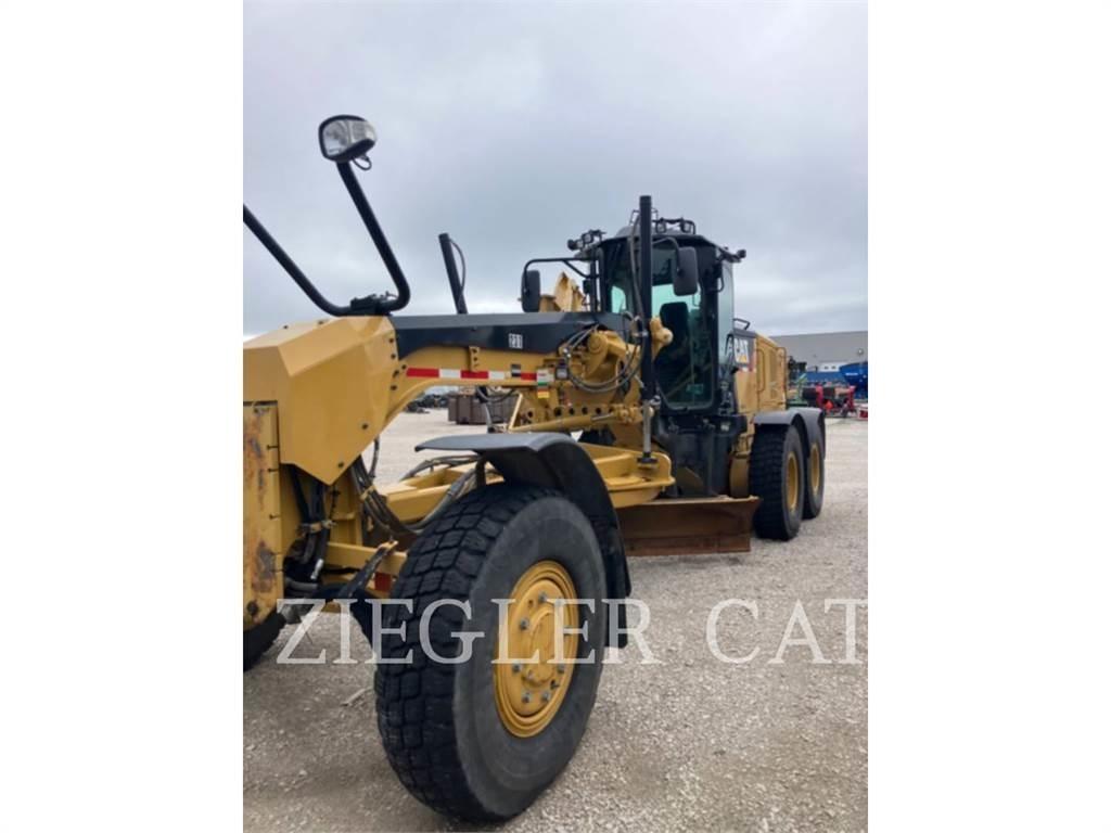 CAT 12M2AWD Niveleuse