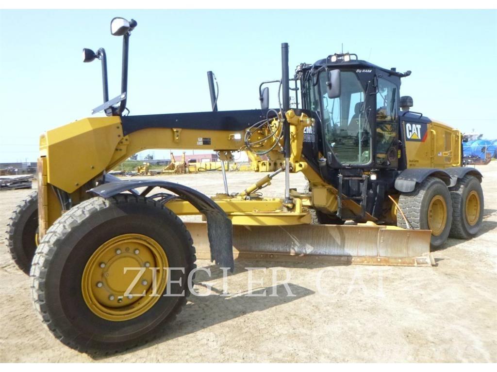 CAT 12M2AWD Niveleuse