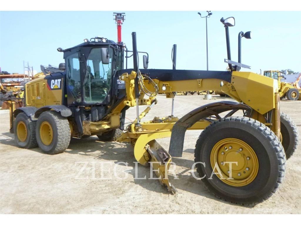 CAT 12M2AWD Niveleuse