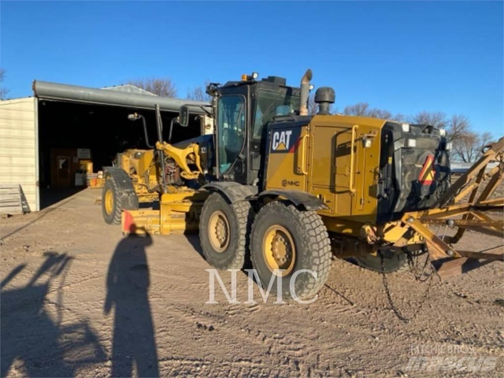 CAT 12M3 Niveleuse