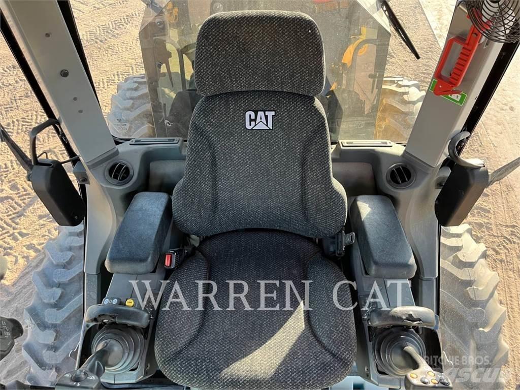 CAT 12M3 Niveleuse