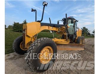 CAT 12M3 Niveleuse