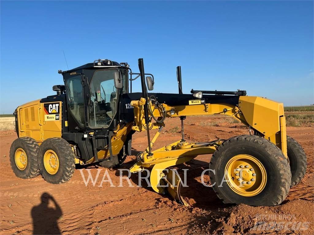 CAT 12M3 Niveleuse