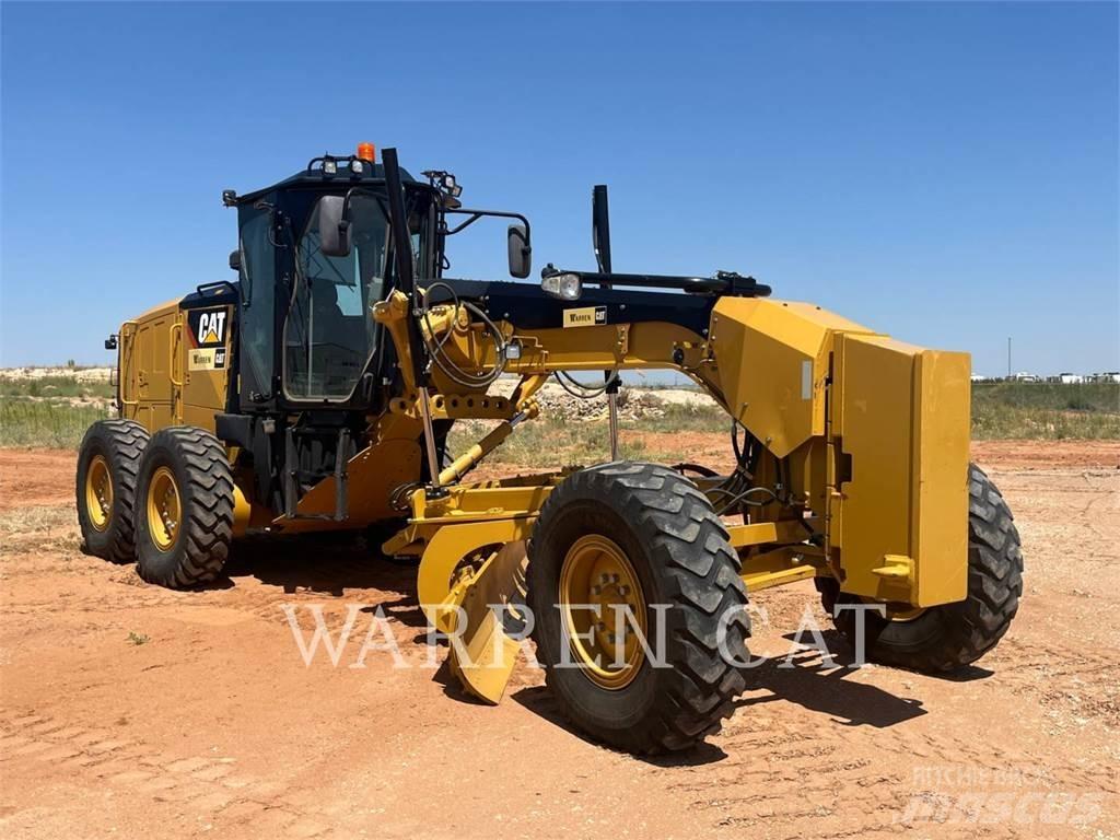 CAT 12M3 Niveleuse