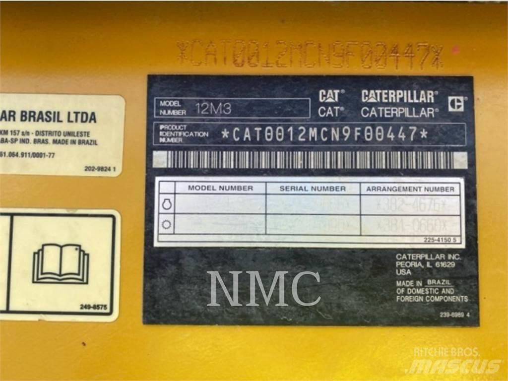 CAT 12M3 Niveleuse