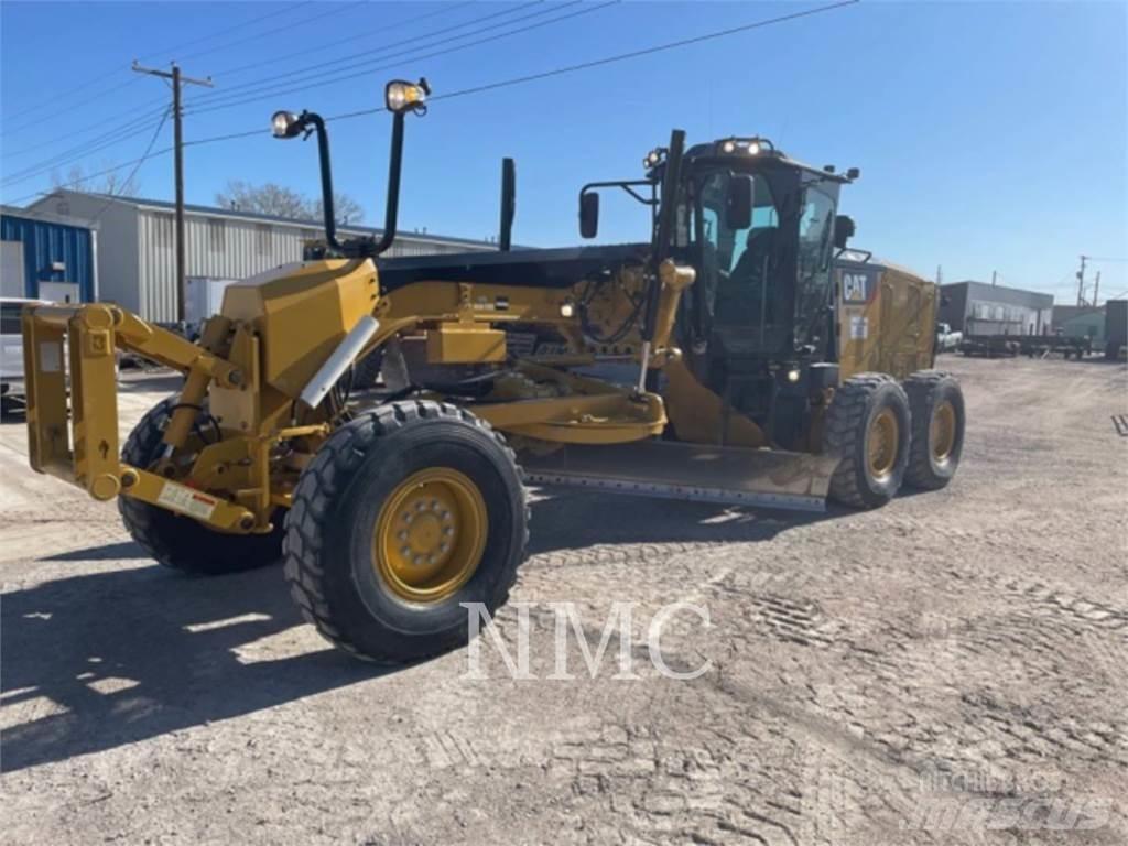 CAT 12M3 Niveleuse