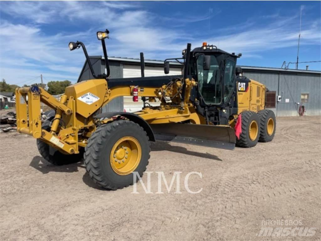 CAT 12M3 Niveleuse
