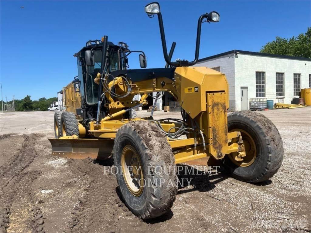 CAT 12M3 Niveleuse