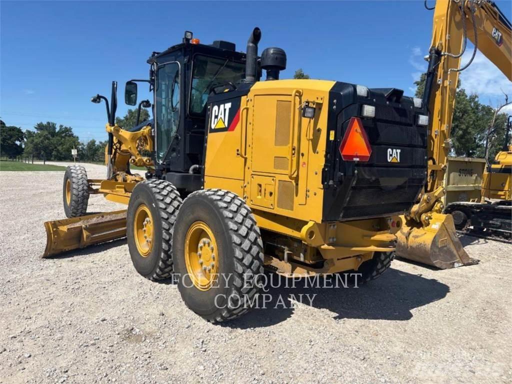 CAT 12M3 Niveleuse