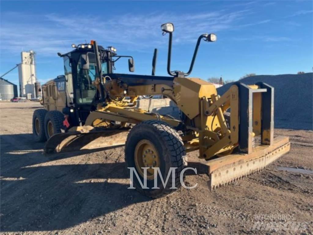 CAT 12M3 Niveleuse
