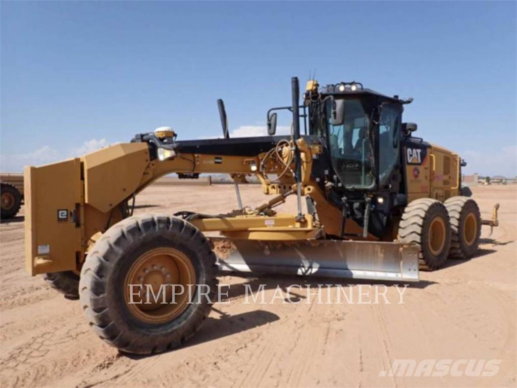 CAT 12M3 Niveleuse
