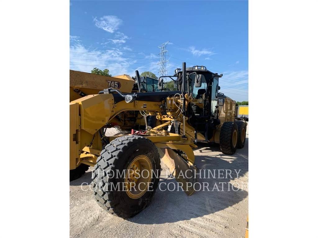CAT 12M3 Niveleuse