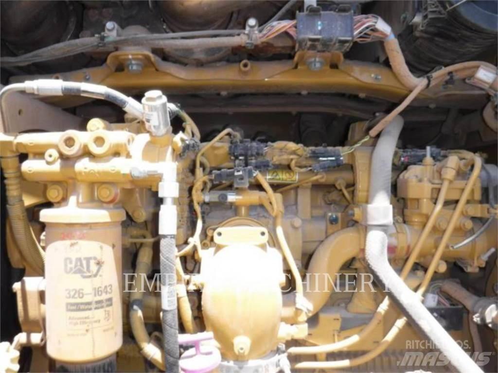 CAT 12M3 TR Niveleuse