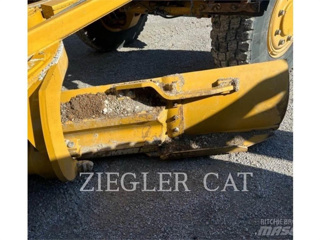 CAT 12M3AWD Niveleuse