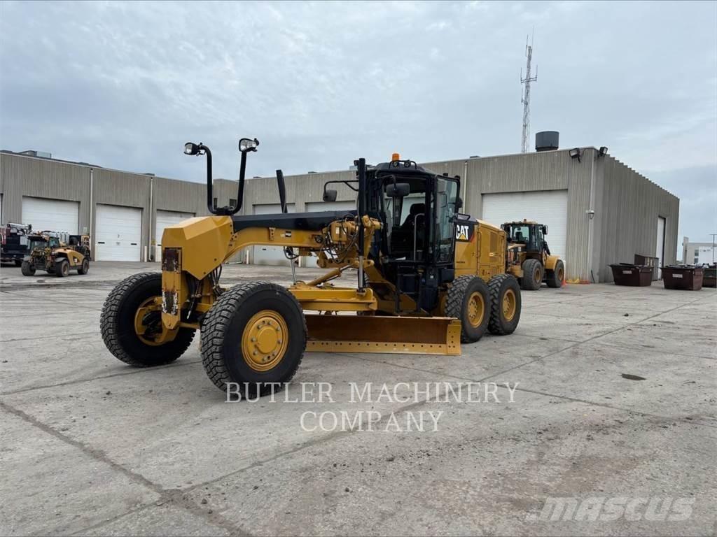 CAT 12M3AWD Niveleuse