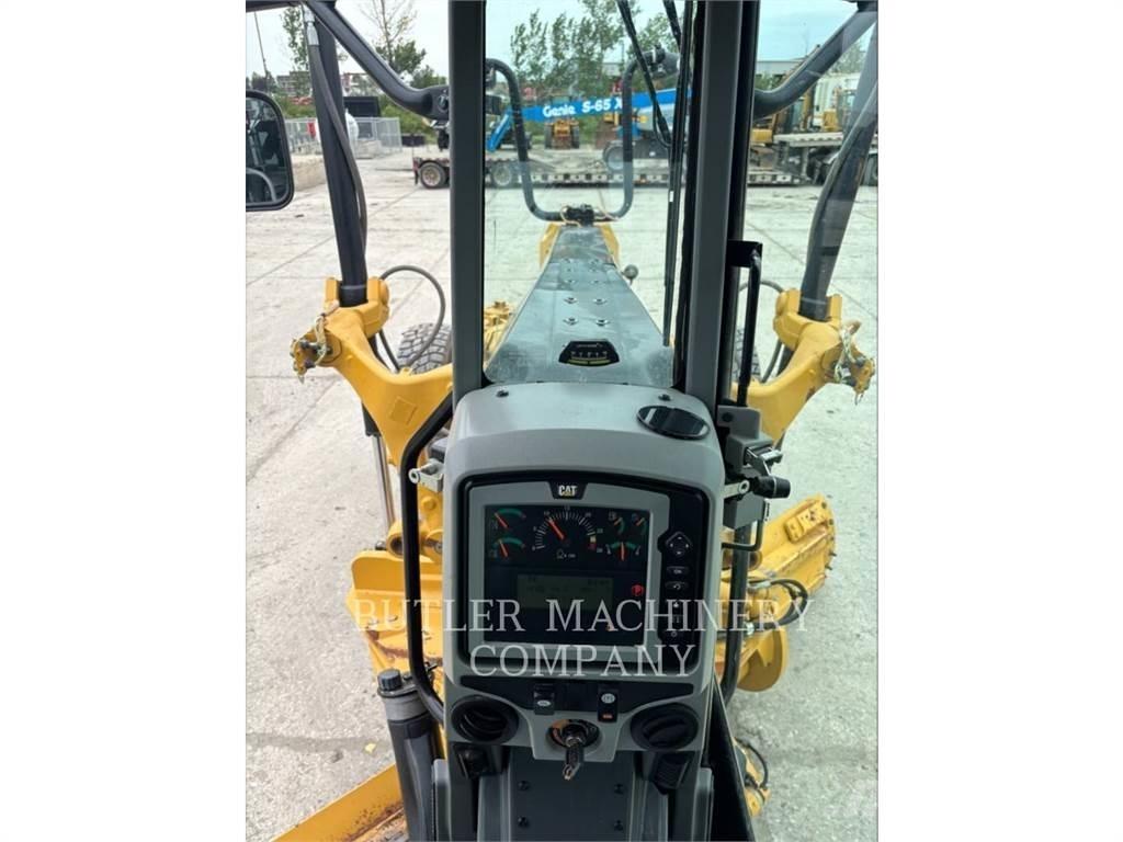 CAT 12M3AWD Niveleuse
