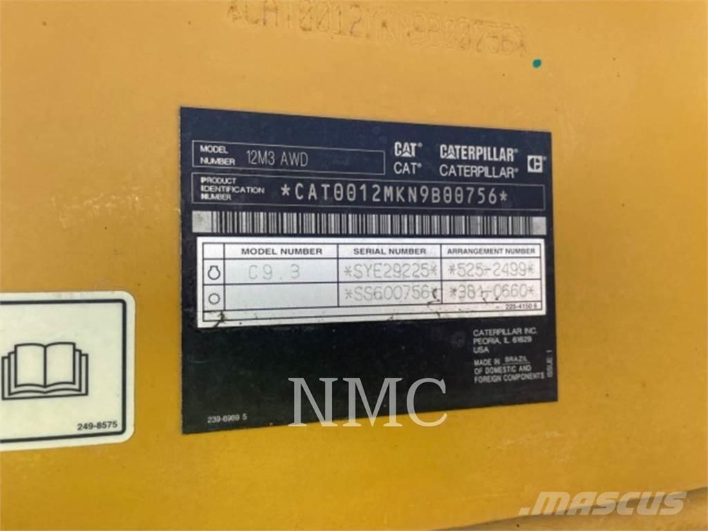 CAT 12M3AWD Niveleuse