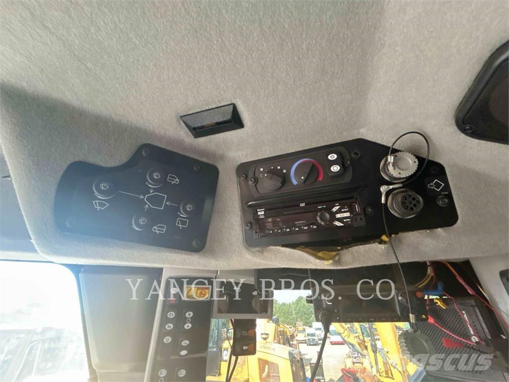 CAT 12M3AWD Niveleuse