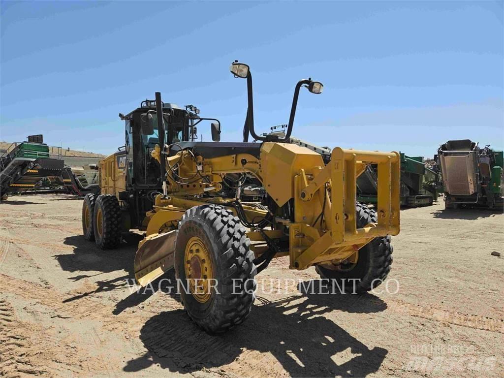 CAT 12M3AWD Niveleuse